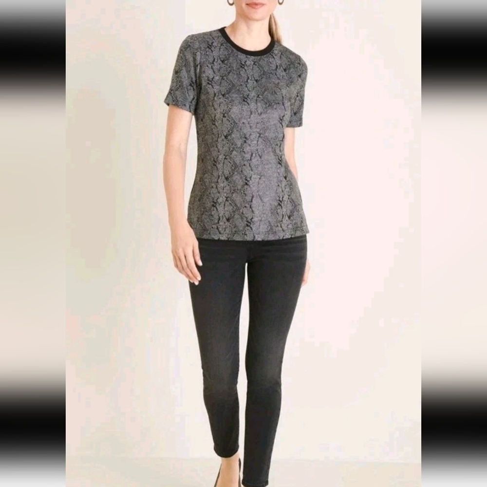 Chico's Snake Skin Print Jacquard T-Shirt Size Small Casual Animal Print Neutral